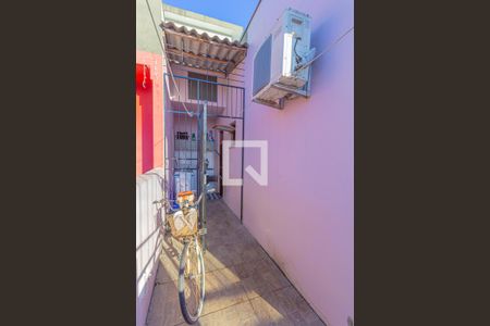 Casa à venda com 58m², 2 quartos e 1 vagaÁrea de Serviço