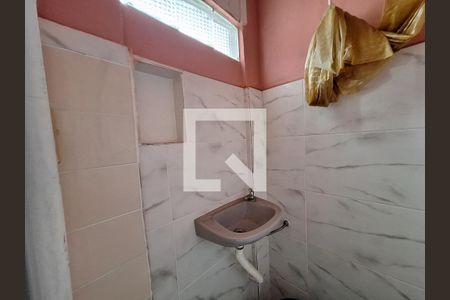 Banheiro da suíte de apartamento para alugar com 2 quartos, 89m² em Botafogo, Rio de Janeiro