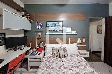 Casa à venda com 300m², 3 quartos e 4 vagasSuíte 1