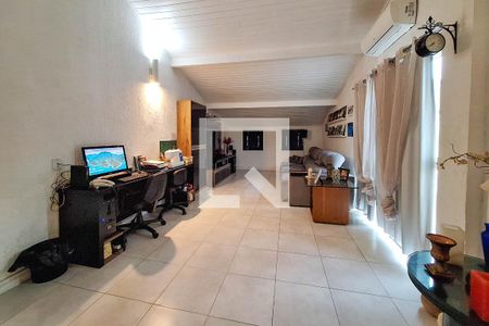 Casa à venda com 300m², 3 quartos e 4 vagasSala 3