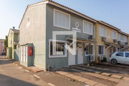 Casa de condomínio à venda com 76m², 2 quartos e 1 vaga Casa de condomínio à venda com 76m², 2 quartos e 1 vagaFachada da casa