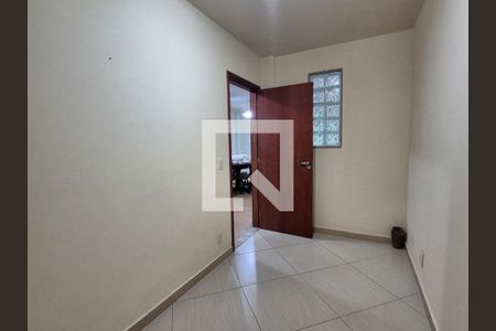 Casa para alugar com 438m², 6 quartos e 8 vagas Casa para alugar com 438m², 6 quartos e 8 vagasQuarto 1