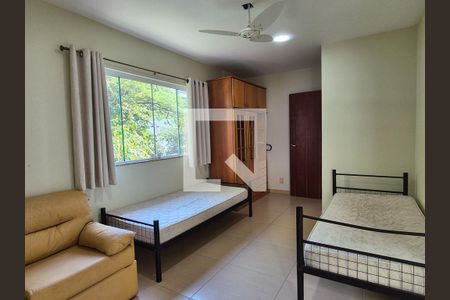 Casa para alugar com 438m², 6 quartos e 8 vagas Casa para alugar com 438m², 6 quartos e 8 vagasQuarto 3