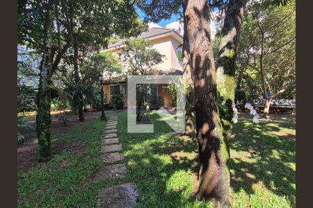 Casa para alugar com 438m², 6 quartos e 8 vagas Casa para alugar com 438m², 6 quartos e 8 vagasÁrea externa