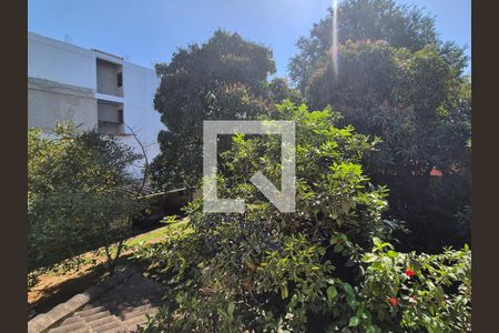 Casa para alugar com 438m², 6 quartos e 8 vagas Casa para alugar com 438m², 6 quartos e 8 vagas2° piso - Varanda