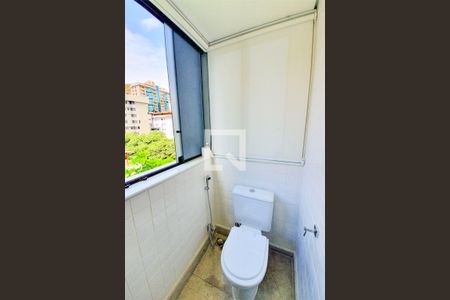 Apartamento à venda com 202m², 3 quartos e 3 vagasBanheiro