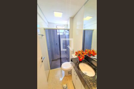 Apartamento à venda com 202m², 3 quartos e 3 vagasBanheiro