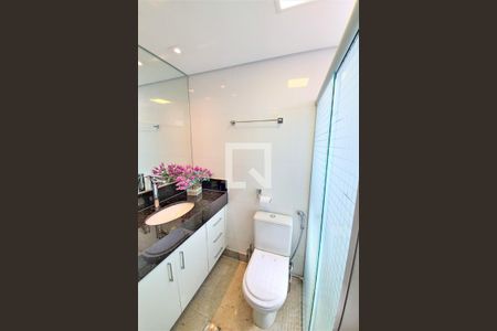 Apartamento à venda com 202m², 3 quartos e 3 vagasBanheiro