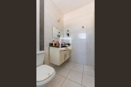 Casa à venda com 700m², 3 quartos e 3 vagasBanheiro da Suíte