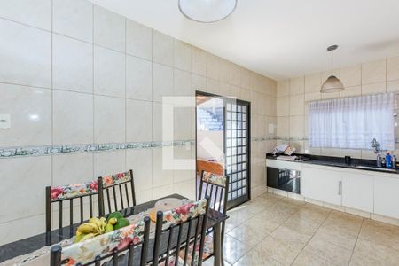 Casa à venda com 700m², 3 quartos e 3 vagasCozinha