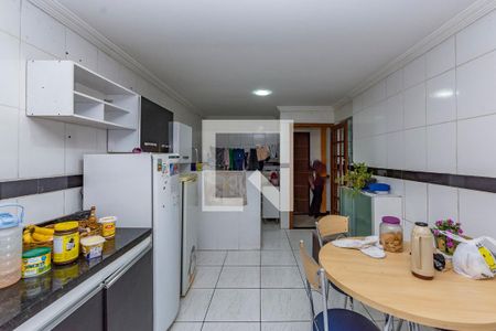 Casa à venda com 700m², 3 quartos e 3 vagasCasa 2 - Cozinha