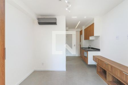 Studio para alugar com 26m², 1 quarto e sem vaga Studio para alugar com 26m², 1 quarto e sem vagaSala/Quarto