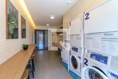Studio para alugar com 26m², 1 quarto e sem vaga Studio para alugar com 26m², 1 quarto e sem vagaÁrea comum - Lavanderia