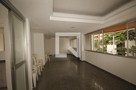 Apartamento à venda com 85m², 3 quartos e 2 vagasÁrea comum - Salão de festas