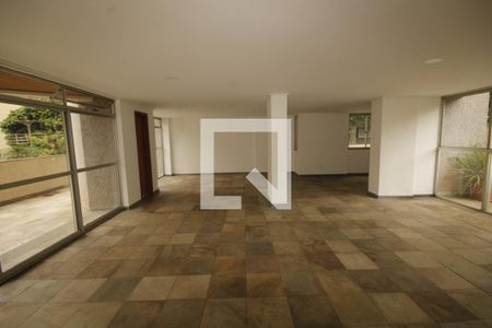 Apartamento à venda com 85m², 3 quartos e 2 vagasÁrea comum - Salão de festas