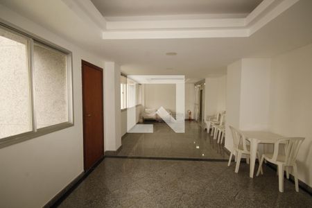 Apartamento à venda com 85m², 3 quartos e 2 vagasÁrea comum - Salão de festas