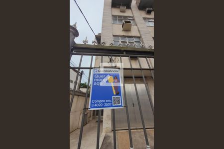 Casa à venda com 160m², 3 quartos e 4 vagasPlaca instalada