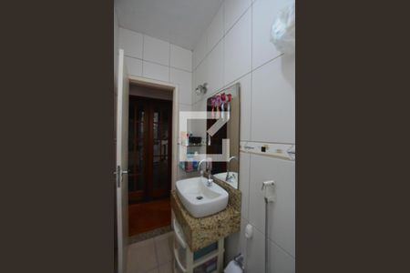 Casa à venda com 160m², 3 quartos e 4 vagasBanheiro Social