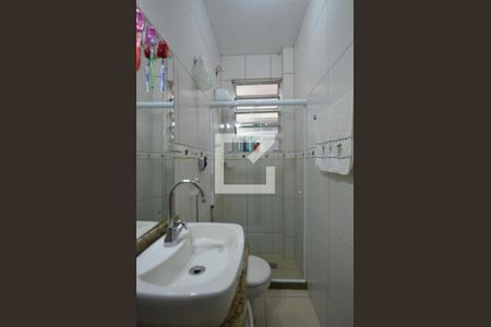 Casa à venda com 160m², 3 quartos e 4 vagasBanheiro Social