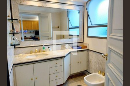 Apartamento à venda com 402m², 4 quartos e 4 vagas