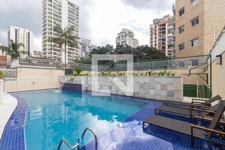 Apartamento à venda com 129m², 4 quartos e 3 vagas