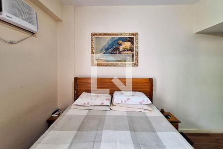 Apartamento à venda com 161m², 3 quartos e 2 vagas Apartamento à venda com 161m², 3 quartos e 2 vagasSuíte