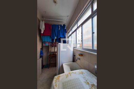 Apartamento à venda com 161m², 3 quartos e 2 vagas Apartamento à venda com 161m², 3 quartos e 2 vagasÁrea de Serviço