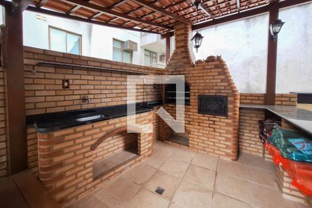 Apartamento à venda com 161m², 3 quartos e 2 vagas Apartamento à venda com 161m², 3 quartos e 2 vagasÁrea comum - Churrasqueira