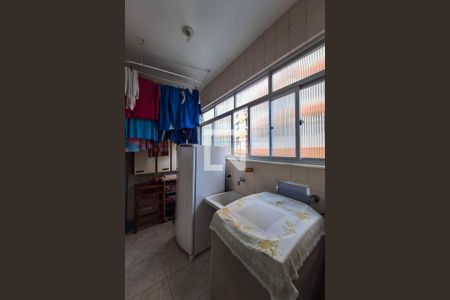 Apartamento à venda com 161m², 3 quartos e 2 vagas Apartamento à venda com 161m², 3 quartos e 2 vagasÁrea de Serviço