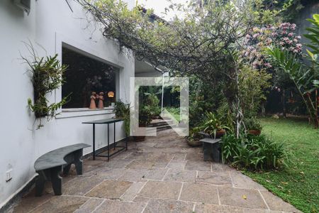 Casa à venda com 600m², 4 quartos e 3 vagasÁrea externa