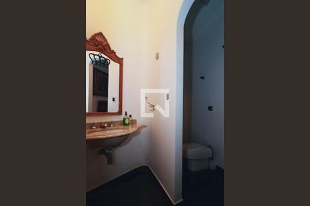 Casa à venda com 600m², 4 quartos e 3 vagasLavabo