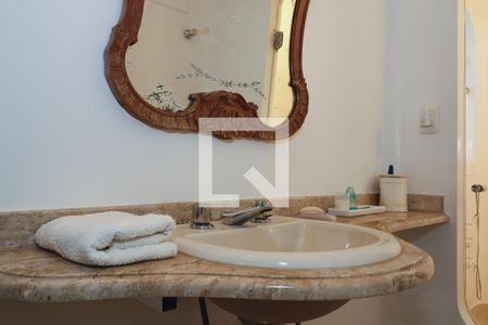 Casa à venda com 600m², 4 quartos e 3 vagasBanheiro