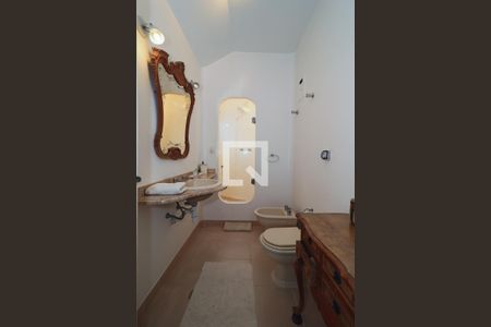 Casa à venda com 600m², 4 quartos e 3 vagasBanheiro