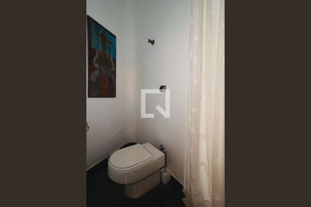 Casa à venda com 600m², 4 quartos e 3 vagasLavabo