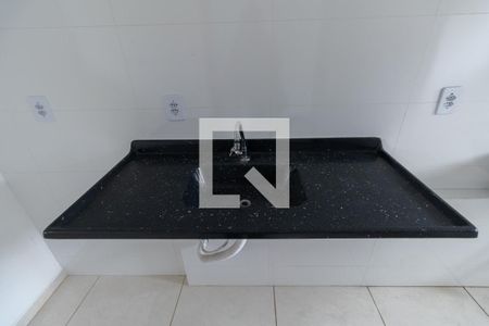 Cozinha e Área de Serviço de apartamento para alugar com 2 quartos, 42m² em Vila Granada, São Paulo