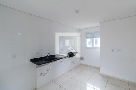 Cozinha e Área de Serviço de apartamento para alugar com 2 quartos, 42m² em Vila Granada, São Paulo