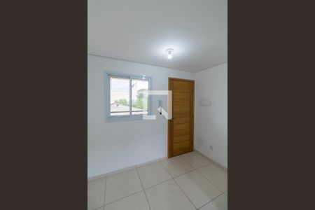 Sala e Cozinha Integrada  de apartamento para alugar com 2 quartos, 42m² em Vila Granada, São Paulo