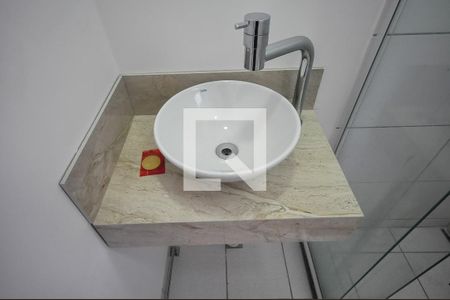 Apartamento à venda com 66m², 3 quartos e 2 vagasPia do Banheiro da Suíte