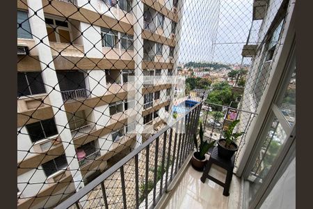 Apartamento à venda com 75m², 2 quartos e 1 vagaVaranda
