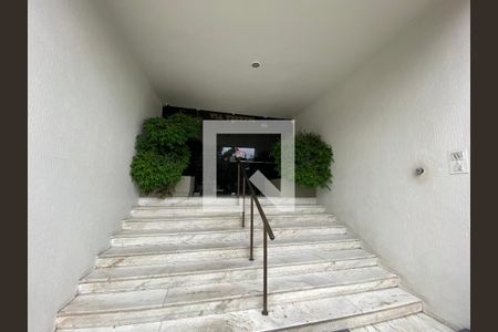 Apartamento à venda com 75m², 2 quartos e 1 vagaÁrea comum