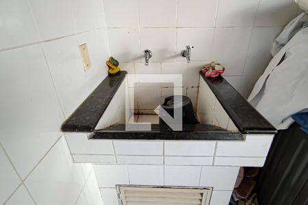 Casa à venda com 450m², 5 quartos e 2 vagasarea de serviço