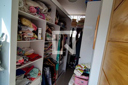 Casa à venda com 450m², 5 quartos e 2 vagasquarto 5 - closet