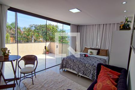 Casa à venda com 450m², 5 quartos e 2 vagasquarto 2