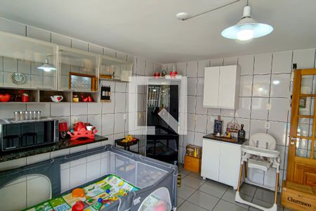 Casa à venda com 450m², 5 quartos e 2 vagascozinha