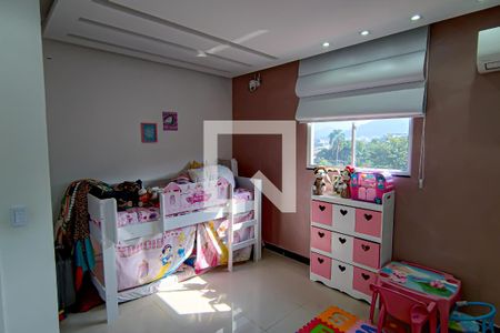 Casa à venda com 450m², 5 quartos e 2 vagasquarto 5