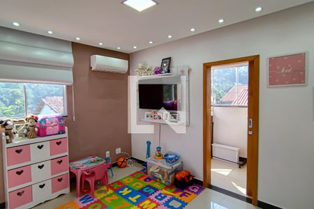 Casa à venda com 450m², 5 quartos e 2 vagasquarto 5