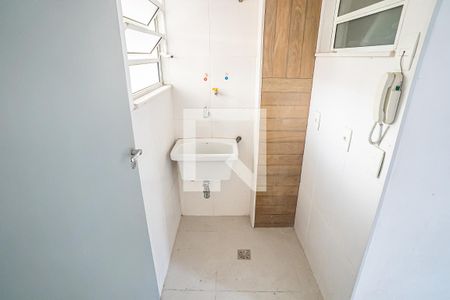 Apartamento à venda com 41m², 2 quartos e sem vaga Apartamento à venda com 41m², 2 quartos e sem vagaÁrea de Serviço