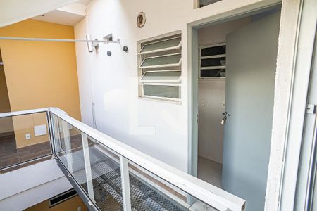 Apartamento à venda com 41m², 2 quartos e sem vaga Apartamento à venda com 41m², 2 quartos e sem vagaVista