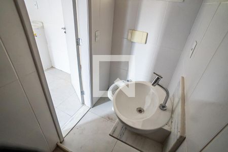 Apartamento à venda com 41m², 2 quartos e sem vaga Apartamento à venda com 41m², 2 quartos e sem vagaBanheiro