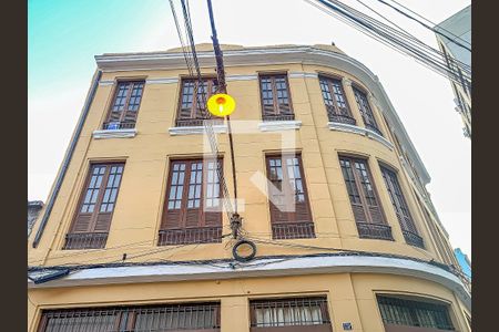 Apartamento à venda com 41m², 2 quartos e sem vaga Apartamento à venda com 41m², 2 quartos e sem vagaFachada